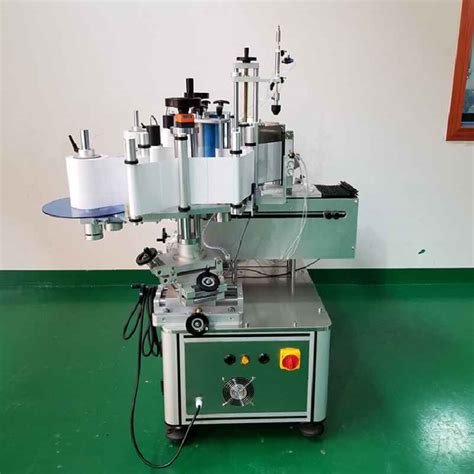 Azone Machinery Factory For Semi Automatic Double Side Labeling Machine