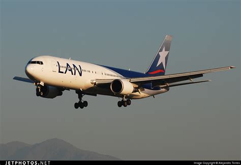 CC CZW Boeing 767 316 ER LAN Airlines Alejandro Torres JetPhotos