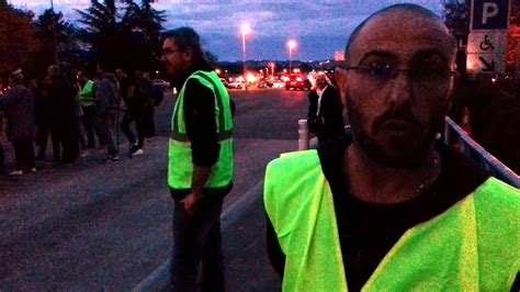 Les Gilets Jaunes Occupent Le P Age D Agen Sur L A Ce Dimanche