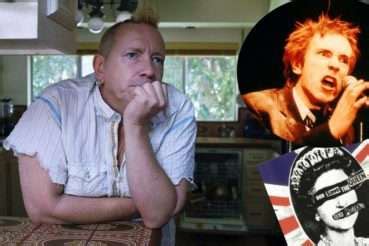 Hero Flea Bites Trump Loving Johnny Rotten S Sex Pistol