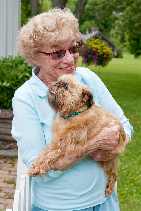 Old Lady With Dog Picture And Hd Photos Free Download On Lovepik