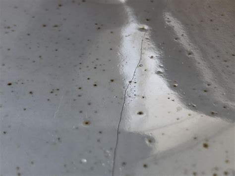 Hairline crack : r/Ceramics