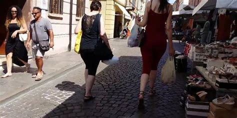 Candid Ass In The Supermarket Tnaflix
