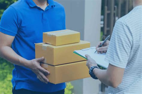 How To Choose The Best International Courier Service Management