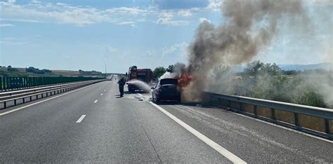 Incendiu Pe Autostrada A Sibiu Sebe O Ma In A Luat Foc N Zona