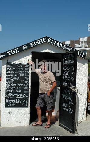 East Wittering Beach The Fishermans Hut Selling Fresh Seafood Stock