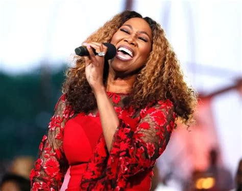 Download Leandria Johnson Better Days Mp3 Lyrics Ceenaija