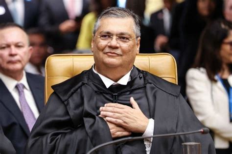 Decisão de Dino sobre emendas parlamentares será analisada esta sexta