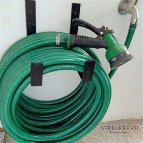 Jual GANTUNGAN SELANG MINIMALIS GANTUNGAN SELANG AIR ROLL SELANG