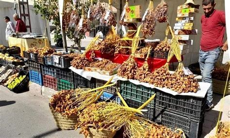 Salon des dattes et des produits agricoles à Biskra Plus de soixante