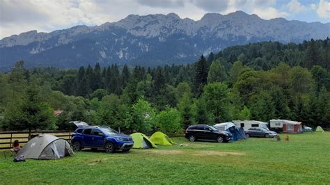 Vacanțe Hai hui prin campinguri cu rulota și cortul Plăcerea