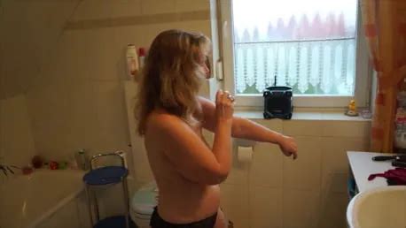 Personal Hygiene Nude Pics XHamster