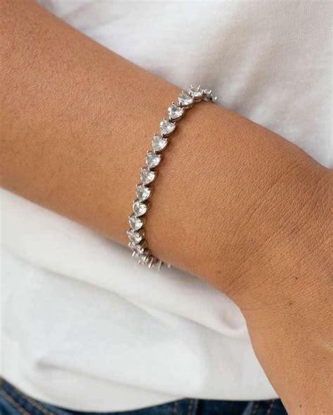 Bracciale Tennis Con Cuori In Zirconi LdiLinda Gioielli Personalizzati