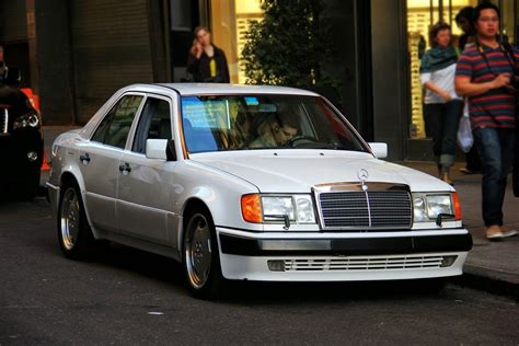 Mercedes Benz W124 500e White Benztuning