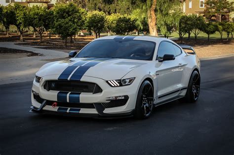 Dt 2k Mile 2020 Ford Mustang Shelby Gt350r Heritage Edition Pcarmarket