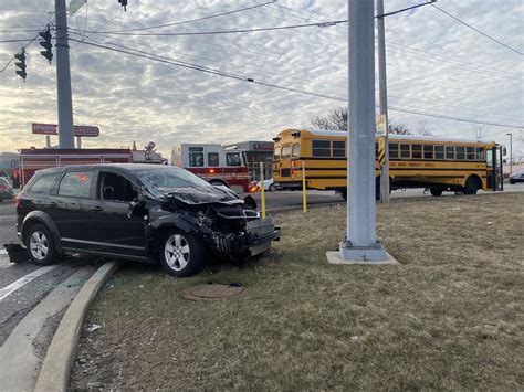 Crash involves Fort Wayne Community Schools bus
