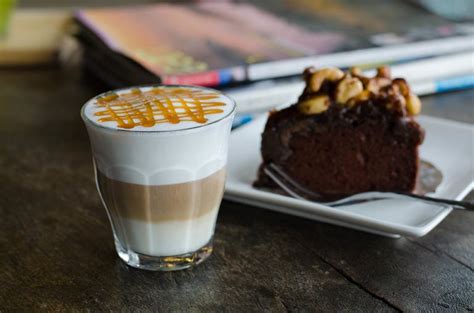 21 Best Starbucks Drinks of 2026: Ranked & Reviewed (With Pictures ...