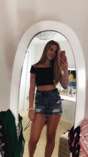 So Sweet Skirt So Short Porn Pic