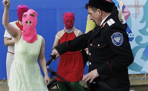 Two Pussy Riot Members Seek Asylum In Sweden