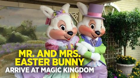 Mr And Mrs Easter Bunny Has Arrived To The Magic Kingdom Walt Disney