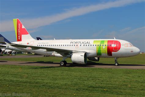 Airbus A319 112 CS TTV TAP Air Portugal Cotswold Airpo Flickr