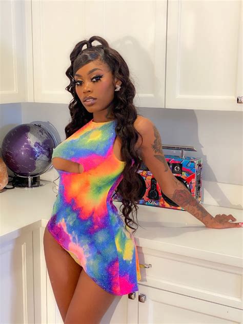 Asian Doll In 2020 Rapper Outfits Asian Doll Fashion