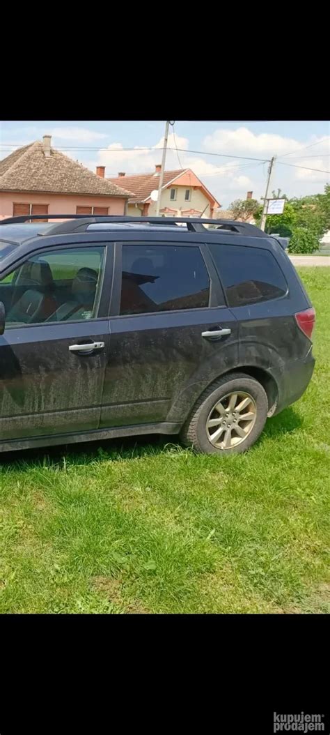 Duzni Krovni Nosaci Za Subaru Forester 2008 2013 KupujemProdajem