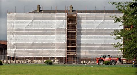 Restoring Inst Belfast © Albert Bridge Cc By Sa20 Geograph