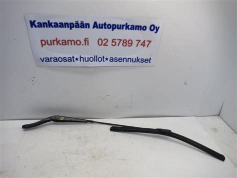 Volvo S60 14 18 tuulilasin pyyhkimen varsi Pesulaitteet ja pyyhkijät