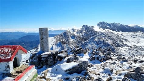 Artzanburutik 1365m Elur Lapatxa Eguzkia Haizeakin Eitb Eus Flickr