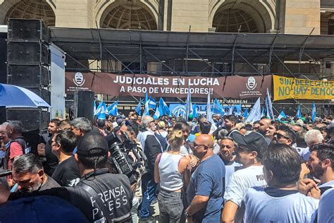 La Bronca Popular Sigue Creciendo Ver Argentina Multitudinaria