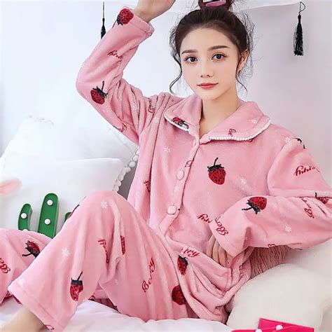 New Women Coral Fleece Pajamas Set Autumn Winter Cute Strawberry Warm