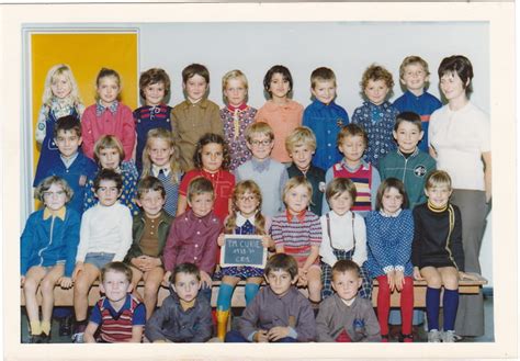 Photo De Classe Ce1 De 1973 Ecole Pierre Et Marie Curie Saint Nicolas