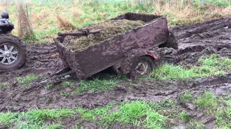 Quad Festgefahren Im Schlamm Polaris Sportsman Youtube