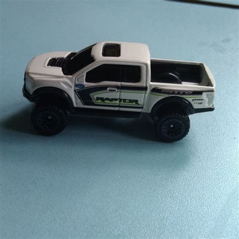 Jual Hot Wheels Ford F Raptor Loose Kota Tangerang Uda Iqbal Toys Tokopedia
