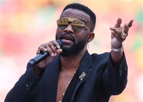 Musique Fally Ipupa Annoncé Au Stade De Coqueiros à Luanda Le 26