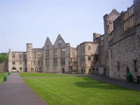 The Ghosts Of Dudley Castle The Grey Lady Haunted Rooms®