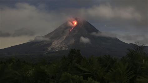 Gunung Merapi Meletus Lagi Utusan Malaysia