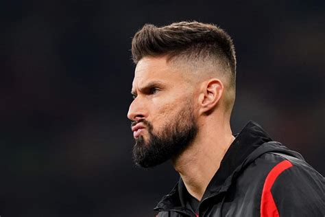 Futuro Giroud Il Giocatore Ha Scelto La Decisione Finale