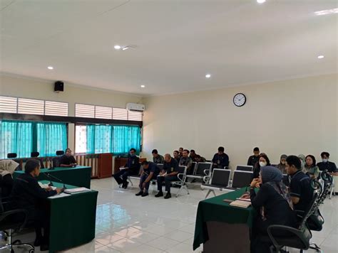 Rapat Evaluasi Bulan Maret