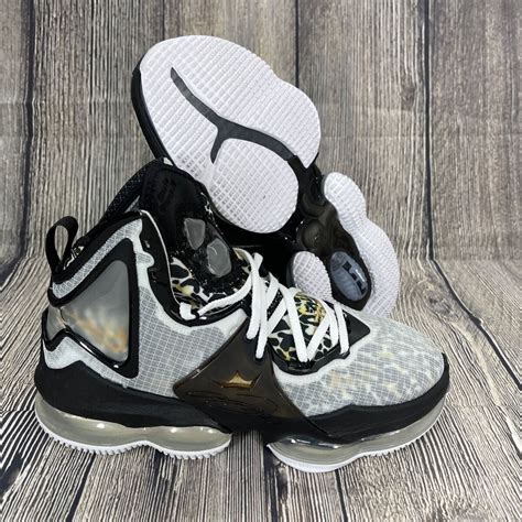 Cool White Basketball Shoes Store | bellvalefarms.com