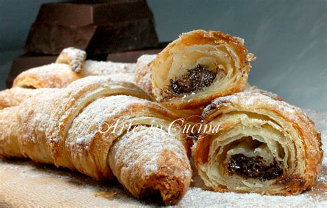 Cornetti Sfogliati Al Cioccolato 4 Arte In Cucina