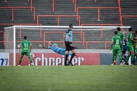 Primera Nacional Golazos Opacaron El Debut De Aldosivi En Mar Del