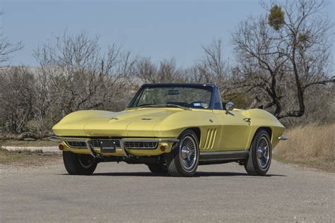 1966 Chevrolet Corvette Convertible for Sale at Auction - Mecum Auctions