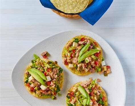 Tostadas de Salpicón Maggi Oficial