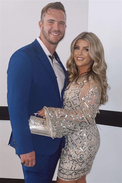 Pete Alonso's wife Haley celebrates Mets clinching playoff berth | New