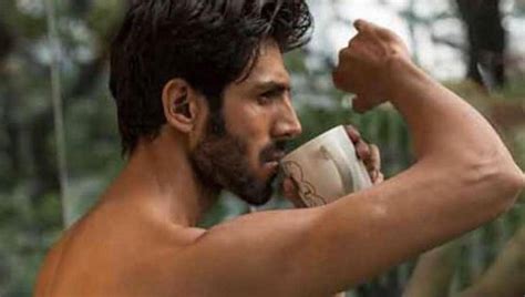 Kartik Aaryan Teases Something Sweet But With A Hot New Pic See It