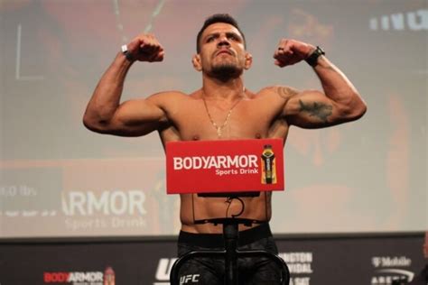 Ufc Rafael Dos Anjos Vs Rafael Fiziev Back On As July 9 Main Event