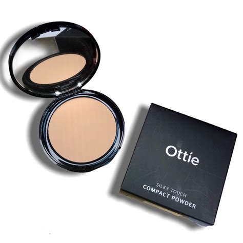 Ottie Silky Touch Compact Powder G