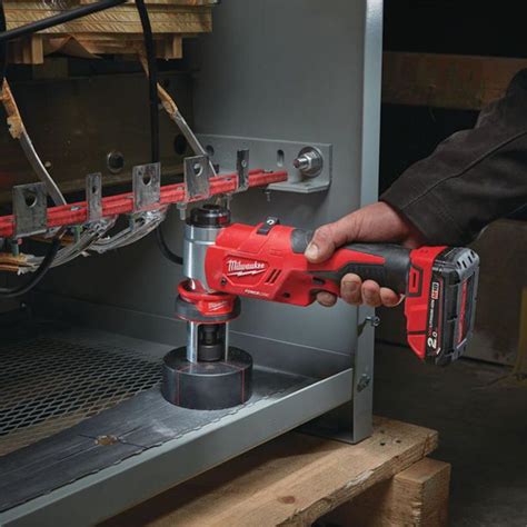 Milwaukee M18hkp 201ca M18 Force Logic Hydraulic Knockout Punch